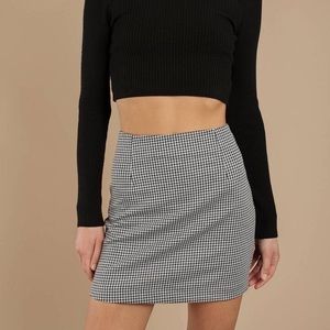 Vintage Briggs Houndstooth Office Pencil Skirt